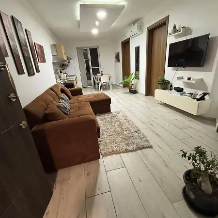 Wonderful In Area Santa Vennera